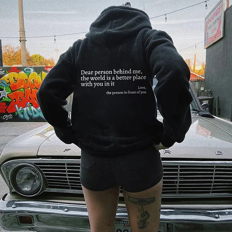 CHER PERSONNE DERRIÈRE MOI HOODIE